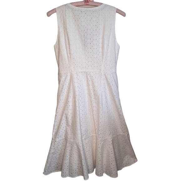 Tommy Hilfiger White Eyelet Lace Sleeveless V Neck Wrap Dress Pockets Size M NWT - Picture 4 of 16